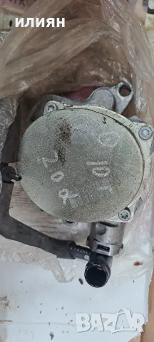 вакуум помпа за Nissan Qashqai J10 2.0d  2008 2013 2014 