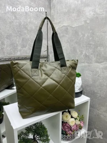 Дамска чанта Различни цветове , снимка 2 - Чанти - 48705458