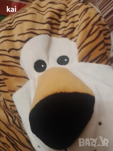 Плюшена играчка тигър