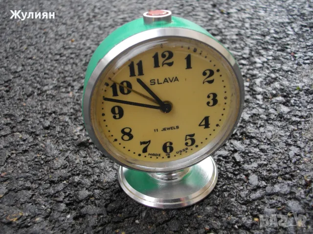 КОЛЕКЦИОНЕРСКИ БУДИЛНИК СЛАВА SLAVA , снимка 2 - Антикварни и старинни предмети - 47405929