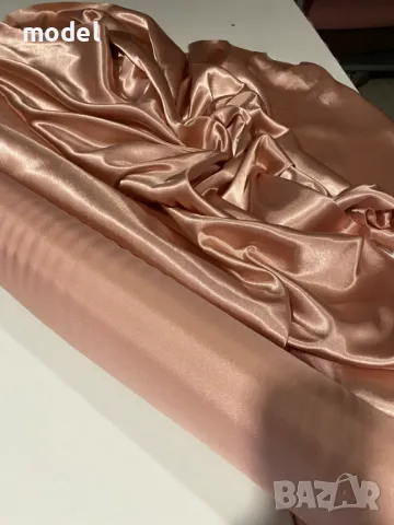 Плат, Сатен, 150 см. Полиестер, 120 гр, снимка 3 - Платове и дамаски - 35510249