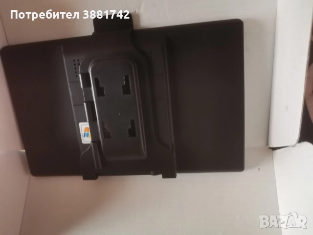 Навигация 10 инча не използвана, снимка 2 - Навигация за кола - 52429252