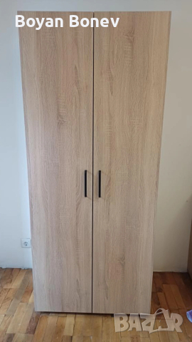 Двукрилен гардероб 