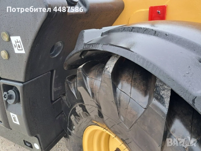 Телескопичен товарач Caterpillar TH407C, снимка 6 - Индустриална техника - 53246711