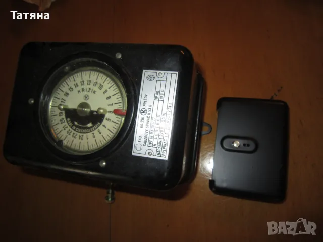 ЧАСОВНИК ЗА ДНЕВНА И НОЩНА ТАРИФА  -1991Г НОВ, снимка 2 - Антикварни и старинни предмети - 49661328