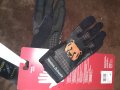 Оригинални дамски ръкавици за фитнес, снимка 1 - Спортна екипировка - 32551689