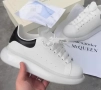 Alexander McQueen Мъжки Маратонки С Кутия👟Мъжки Спортни Обувки Александър Макуин Цвят Бял Код S89, снимка 2