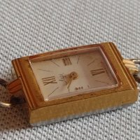 Стар механичен дамски часовник Луч СССР с позлатена рамка за КОЛЕКЦИЯ 41988, снимка 5 - Други ценни предмети - 43905385