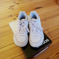 Маратонки adidas, снимка 6 - Детски маратонки - 34606021