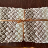 Меки плетени одеялца от прежда Ализе пуфи, снимка 10 - Спално бельо и завивки - 38389917
