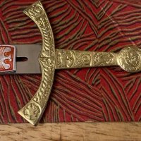 Стар метален меч,нож за писма с герб, снимка 3 - Антикварни и старинни предмети - 36812166