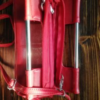 Червена дамска чанта , снимка 3 - Чанти - 36659886
