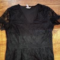 Елегантна дантелена блуза h&m, снимка 2 - Блузи с дълъг ръкав и пуловери - 38036194