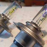 Продавам нови халогенни лампи (крушки) Narva Contrast+, H4, снимка 8 - Аксесоари и консумативи - 40388891