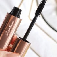 Спирала Guerlain, снимка 1 - Декоративна козметика - 43830523