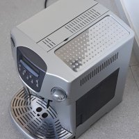 Delonghi полу-професионална кафемашина, снимка 2 - Кафемашини - 27341410