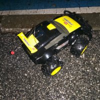 Радиоуправляема кола джип с безжично дистанционно мащаб 1:18, снимка 10 - Електрически играчки - 38856593