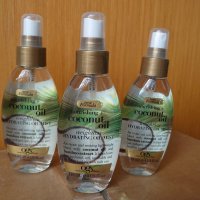 Уникален аромат Coconut oil ogx кокосово олио за коса 118 ml, снимка 4 - Продукти за коса - 39589436