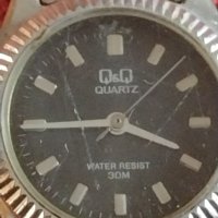 Модерен дамски часовник Q/Q QUARTZ WATER RESISTANT 30m JAPAN MOVT стилен дизайн 42556, снимка 4 - Дамски - 43756023