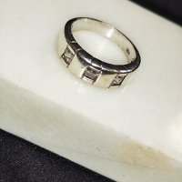 Сребърен пръстен с циркони , снимка 4 - Пръстени - 38803439