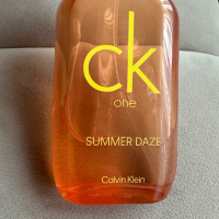 Calvin Klein EDT, снимка 2 - Дамски парфюми - 44841785