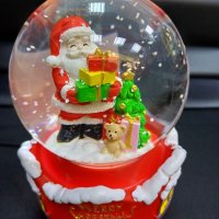 Коледно преспапие с Дядо Коледа  и мече , снимка 4 - Декорация за дома - 43195074