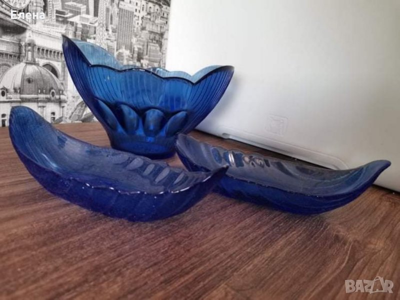 Синьо стъкло сервиз, снимка 1