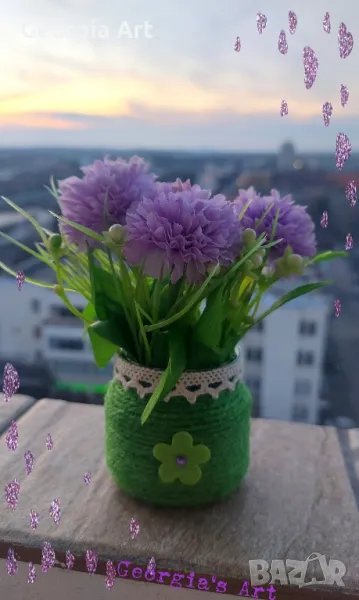 🪻Кашпа с лилави цветя, снимка 1