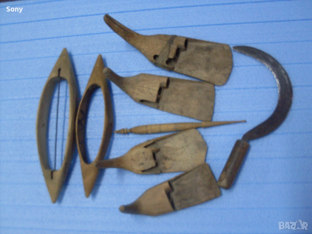 Стари паламарки, совалки, сърп, вретено- комплект., снимка 1