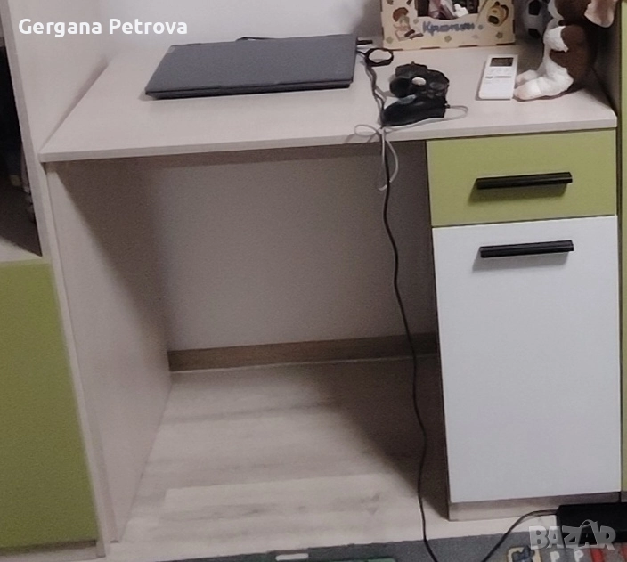 Бюро , снимка 1