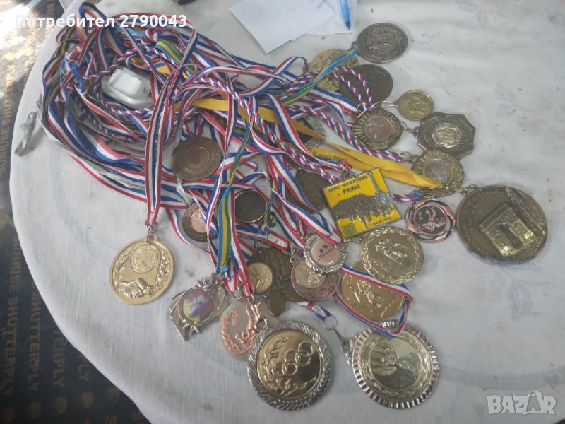 Медали , снимка 1