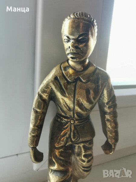 Бронзова фигура на учител по бойни изкуства, снимка 1