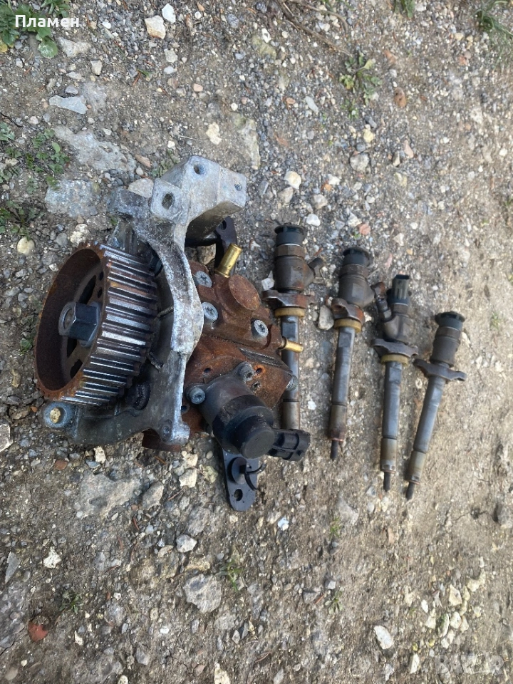 Дюзи и помпа 1.6 TDCi/HDi 109 к.с, снимка 1