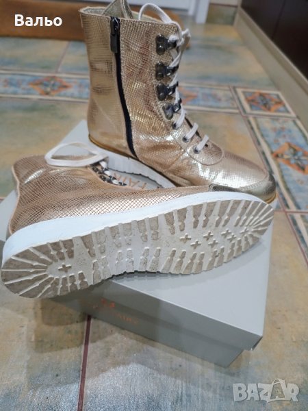 Златисти кожени боти Sergio Bardi, снимка 1