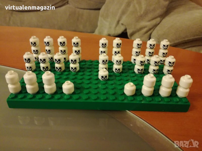 Lego глави на скелети - оригинално Лего, снимка 1