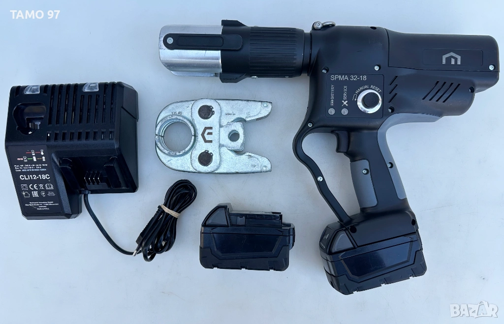 Vetec SPMA 32-18 - Акумулаторна хидравлична преса TH40 10.2025г като новa!, снимка 1