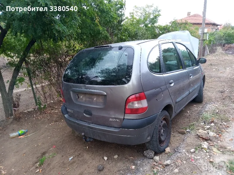 Рено Меган Сценик бензин на ЧАСТИ 1.6/16 v/2001 година , снимка 1