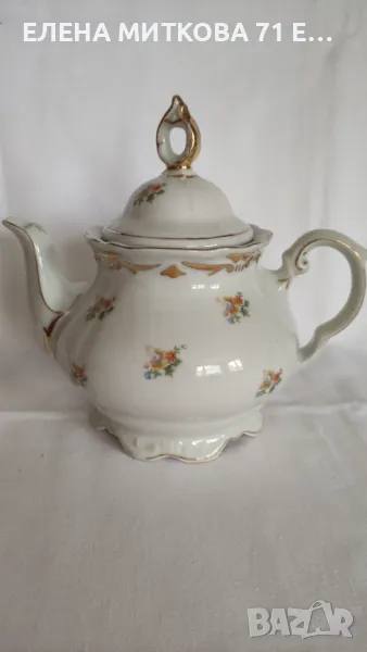 Красив бароков чайник-стар български порцелан, снимка 1