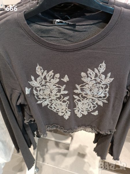 Блузи , снимка 1