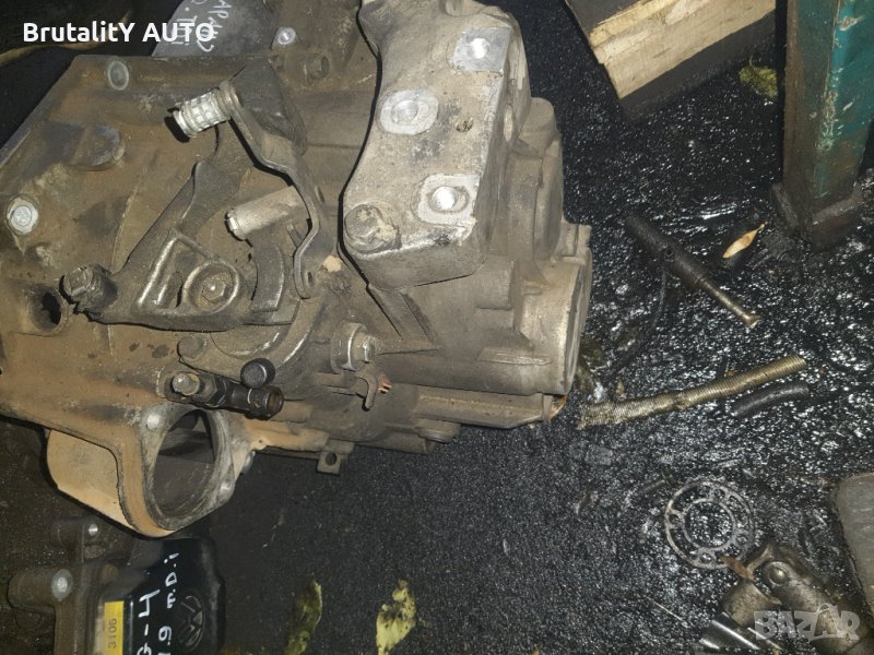 Скоростна кутия за волксваген тоуран 2.0д 140к.с 6ск., снимка 1