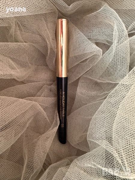 KIKO Milano – A Holiday Fable Forever Magic Eyeliner (N°03) Лимитирана серия очна линия, снимка 1
