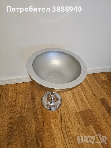 Метална купа на стойка за плодове, снимка 2 - Декорация за дома - 43359465