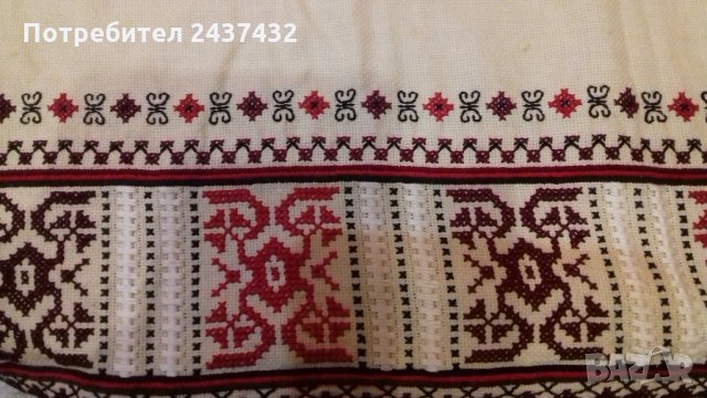 Бродирани покривки, снимка 2 - Декорация за дома - 27053357