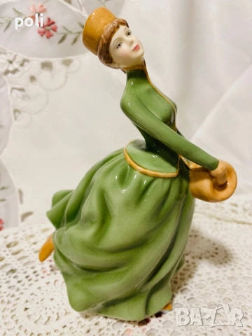 порцеланова статуетка Royal Doulton , снимка 4 - Статуетки - 52401306