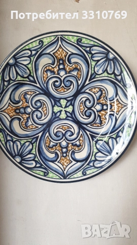 Красиви порцеланови стенни чинии. , снимка 2 - Декорация за дома - 52820824