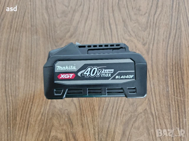 Нова батерия 4Ah Makita 40V, снимка 2 - Други инструменти - 51239345