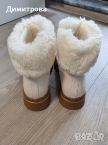 Зимни боти, снимка 4 - Дамски боти - 52525646