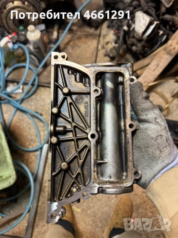 Капачка(Капак) от двигател на Мерцедес Mercedes 2.2Cdi само за 30лв. A6510150601, снимка 2 - Части - 52545524