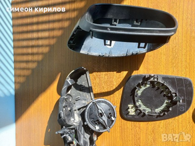 Продавам дясно огледало за Шкода Фабия 2, снимка 7 - Части - 37286850