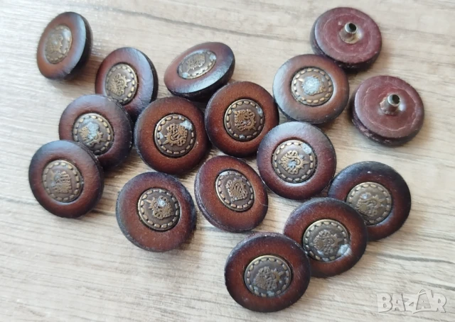 част от копчета, 21мм., 15бр.